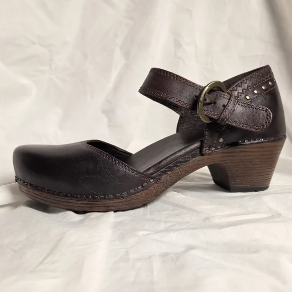 Dansko Makenna Leather Mary Jane Clog Brown Women's 40 Adjustable Strap Heel - Picture 2 of 6